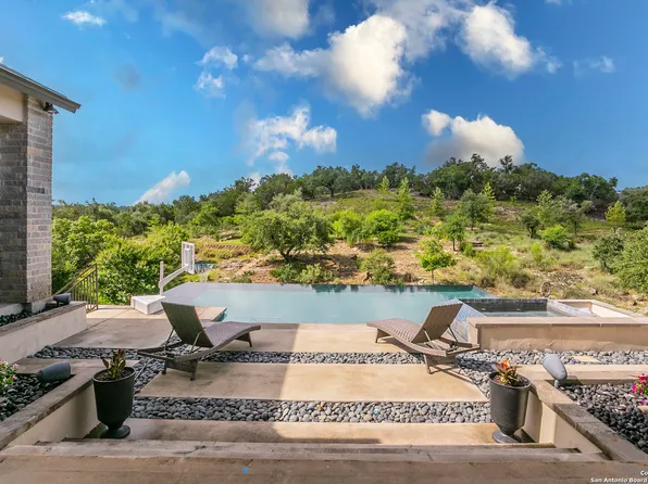 1956 SPLIT MTN, Canyon Lake, TX 78133