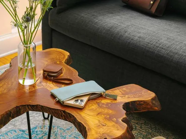 925 Common St, New Orleans, LA