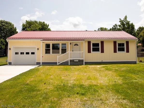 2305 Oak St, Salem, OH 44460