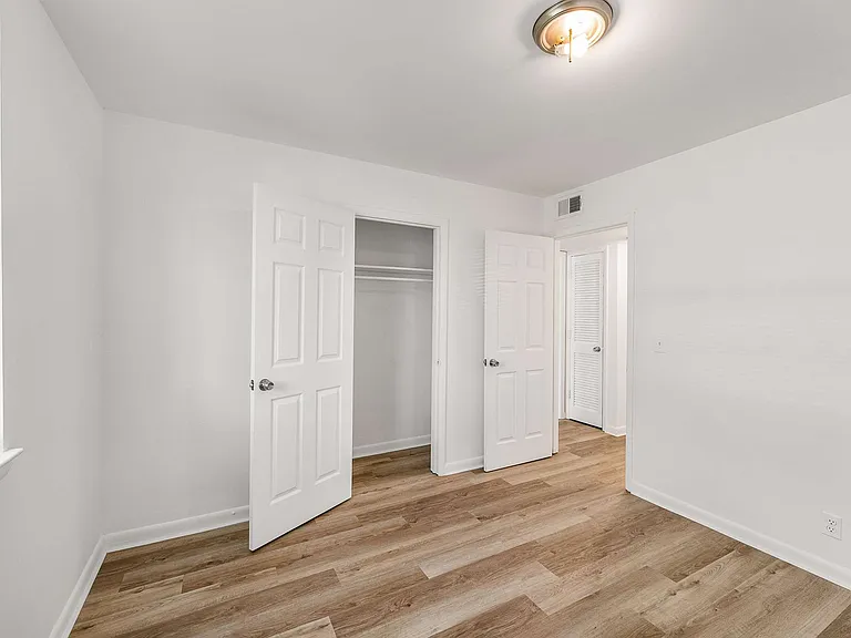 4558 Brooke Valley Dr — Photo 11