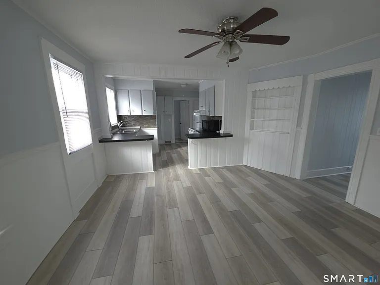 303 Newtown Ave — Photo 23
