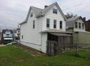 814 E 11th Ave, Homestead, PA