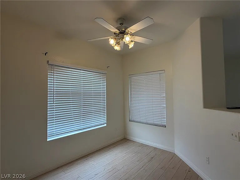 5525 W Flamingo Rd #2016 — Photo 9