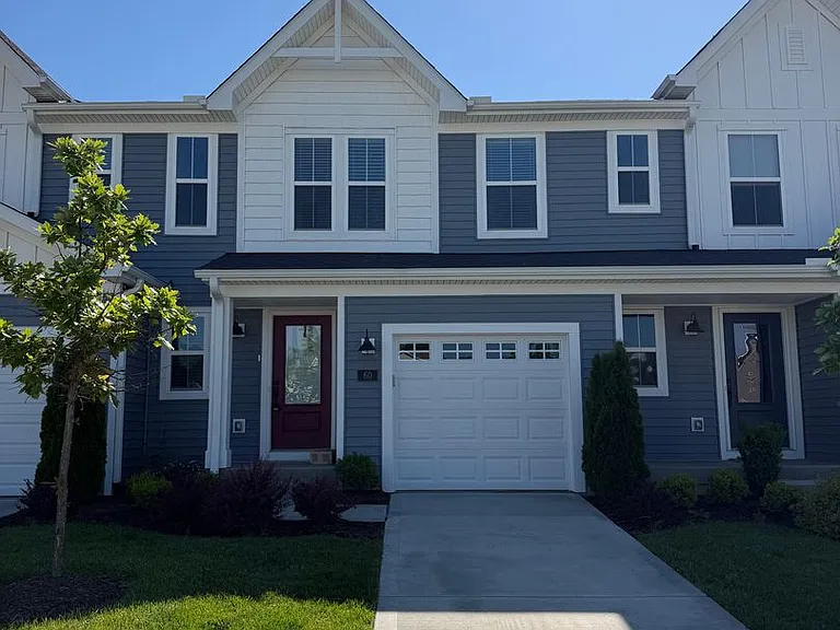 60 Mora Blvd — Photo 1