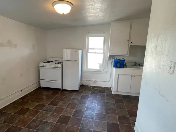 1427 S 81st St #2, Milwaukee, WI 53214