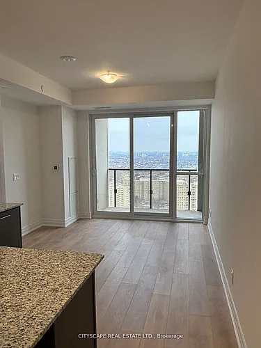 30 Elm Dr W #3302 Photo 1