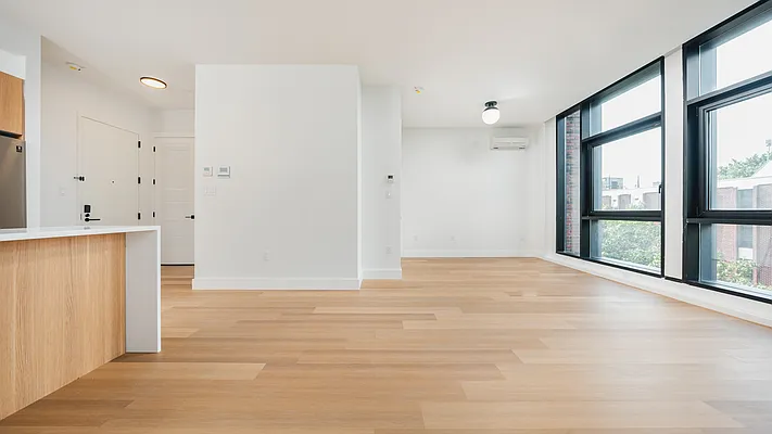 Rented by Nooklyn NYC LLC | media 44