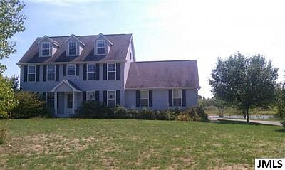 1st image of 4036 Erika Dr