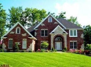 11742 Fawnridge Dr, Saint Louis, MO