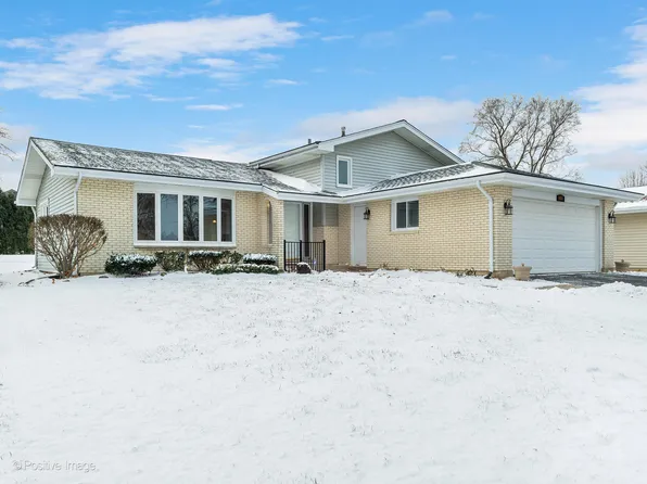 1131 Hobart Ave, Downers Grove, IL 60516