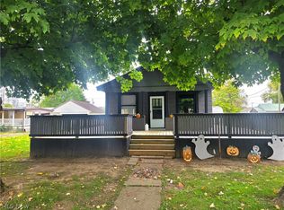 1203 Cemetery Dr, Coshocton, OH 43812