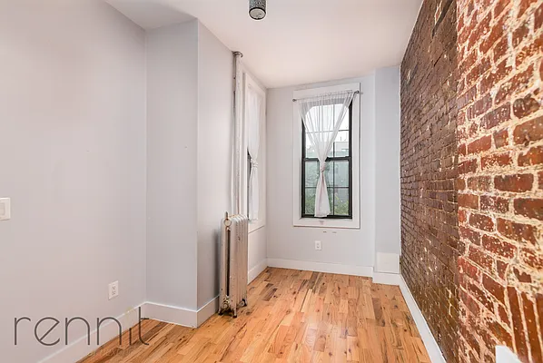 Rented by Rennit Inc. | media 12