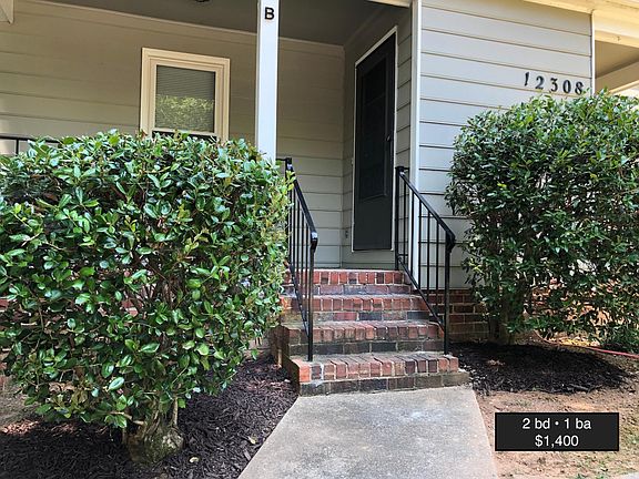 Entrance with Covered Porch