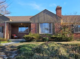 6915 33rd St NW, Washington, DC 20015