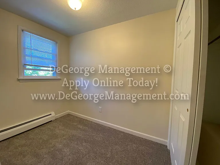 Walworth Garden Apartments — Photo 71