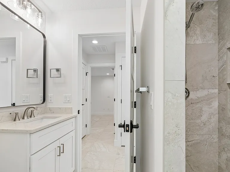550 Milwaukee Ave #550 — Photo 33