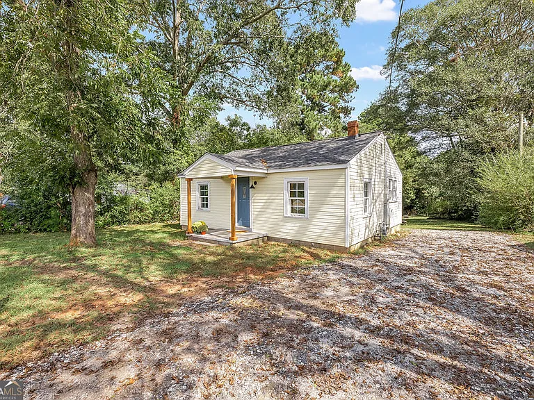 638 Vickery St — Photo 4