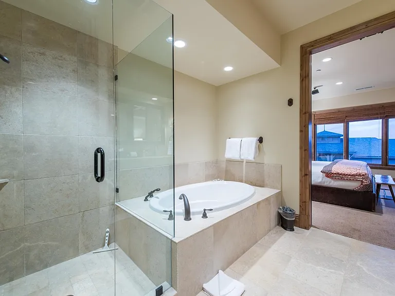 3694 N Vintage East St #13 — Photo 18
