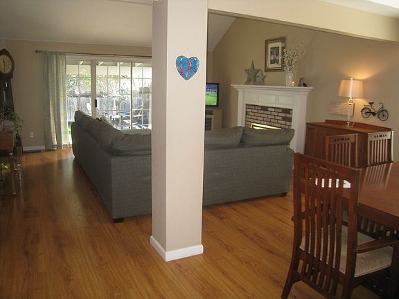 3rd image of 3002 Village Park Ct