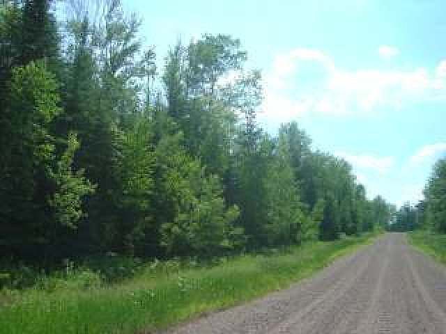 1st image of On Woodduck Dr