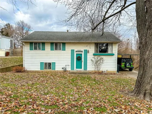 4503 Valley Ln, Saint Joseph, MO 64503