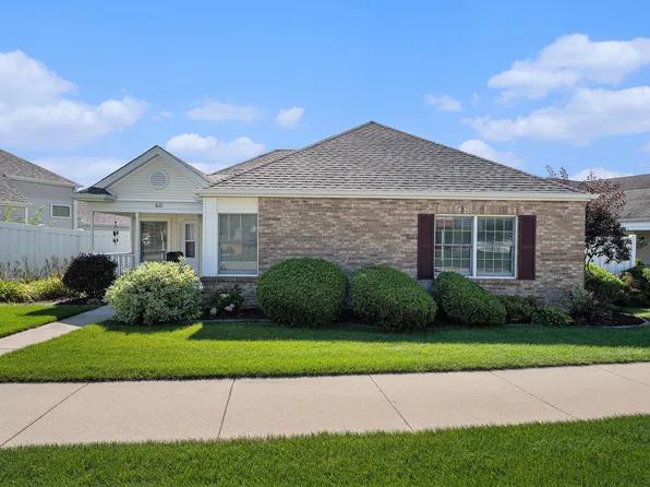 621 Meadowbrook Dr, Lowell, IN 46356