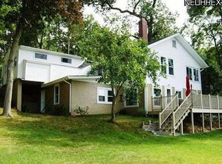 375 Vaughn Trl, Akron, OH 44319