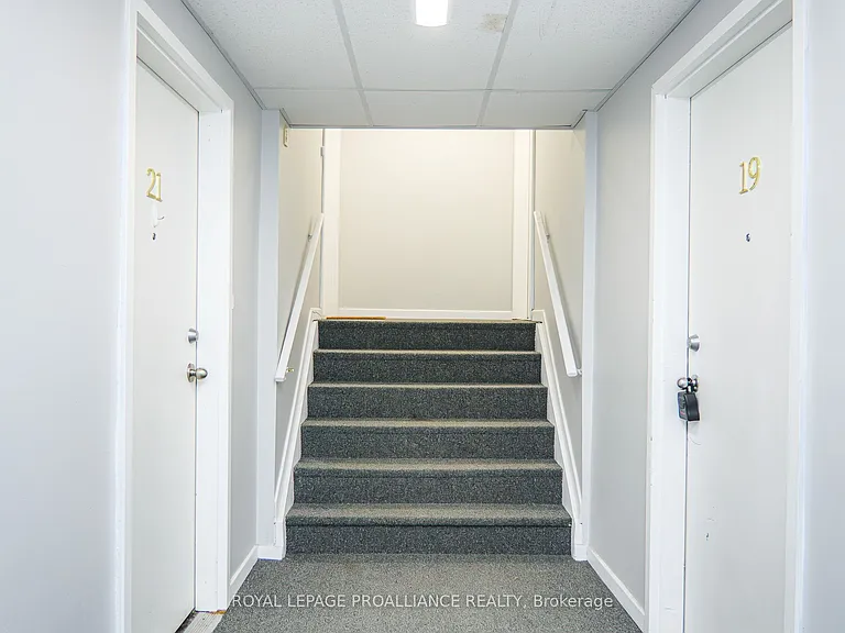 22 Pitt St #19 — Photo 7