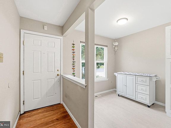 5th image of 49 Farnwood Rd