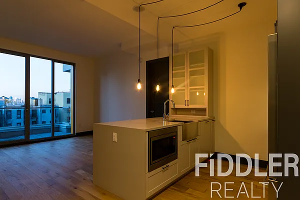 Rented by The KCI Group | media 39