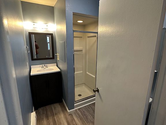 3rd image of 39 Roosevelt Ave #2