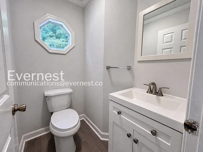 5950 Henley Dr — Photo 20
