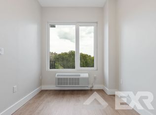 286 Rider Ave #701, Bronx, NY 10451