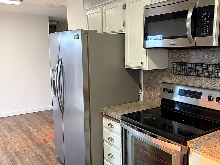 386 S 900W W — Photo 10