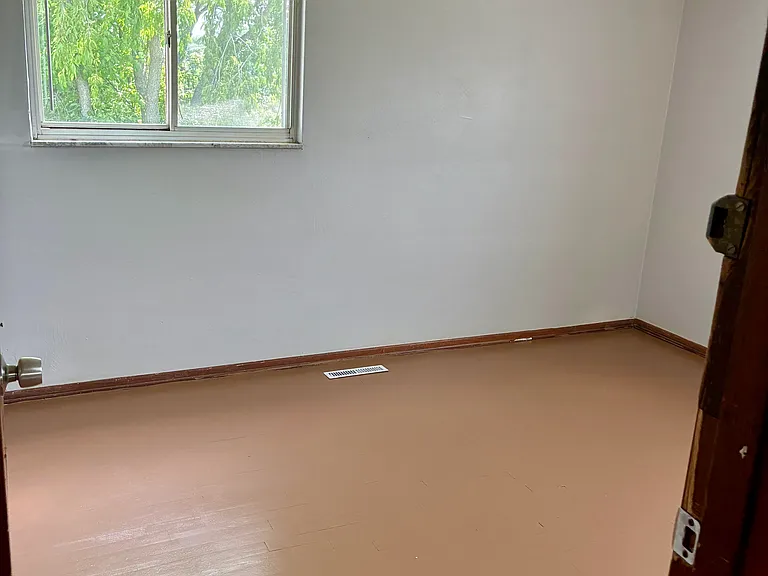 144 General Braddock Dr — Photo 13