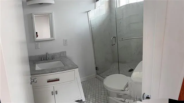6037 Freret St #K — Photo 11