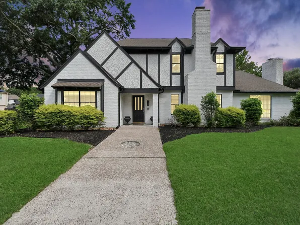 9114 Taidswood Dr, Spring, TX 77379
