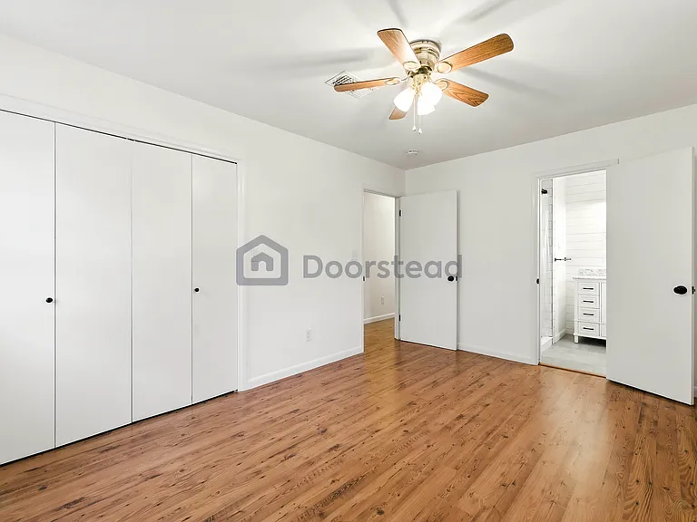 445 Granada Dr — Photo 18