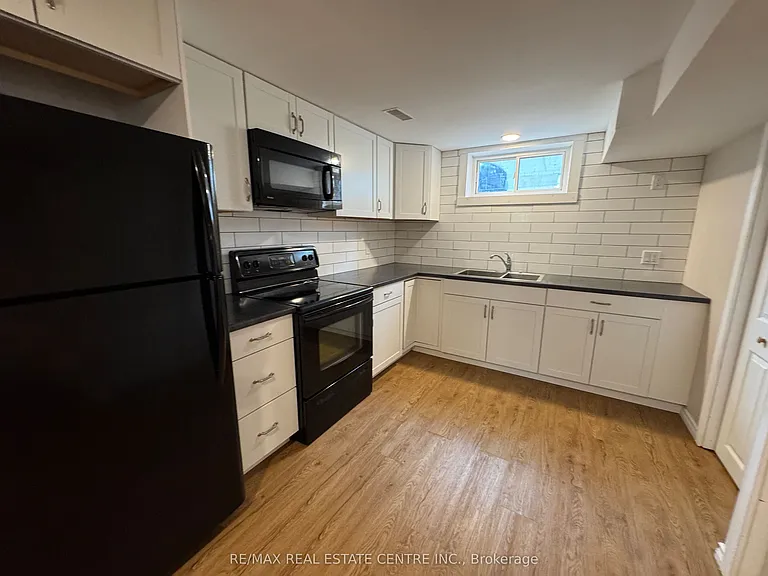 456 Speedvale Ave E #BASEMENT — Photo 9