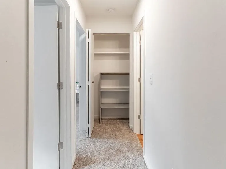 Dearborn View Apartments - Inkster, MI — Photo 19
