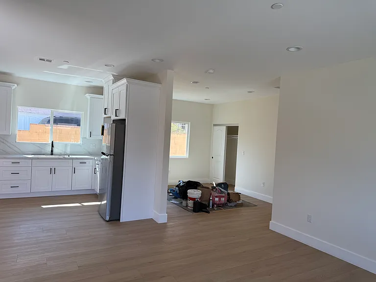 825 Euclid Ave #B — Photo 8