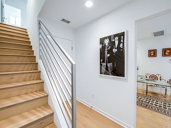3rd image of 11580 Gallery Ln