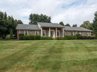 1121 Stirling Dr, Danville, KY 40422