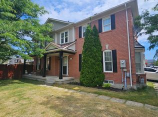 21 Mortimer Dr, Brampton, ON L7A 3N1