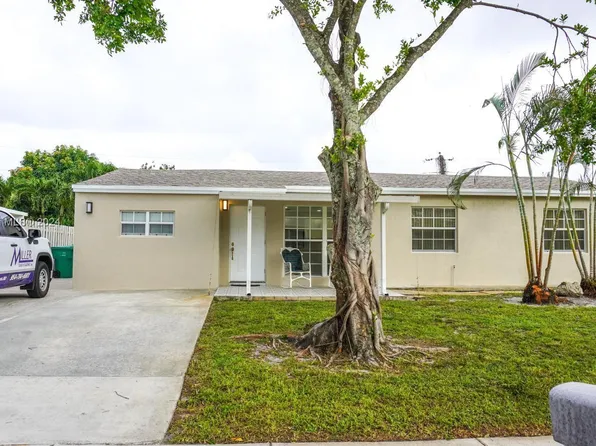 2340 SW 46th Ter, Fort Lauderdale, FL 33317
