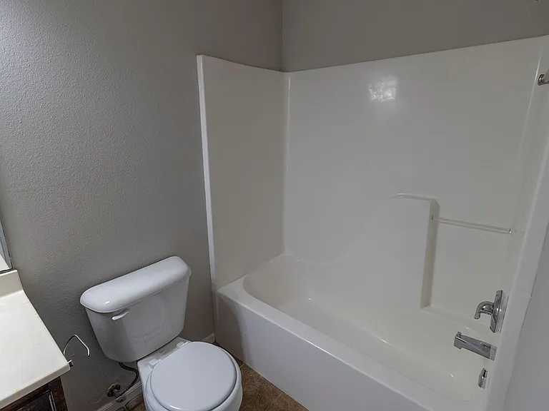 5305-5307 Currituck Ln — Photo 46