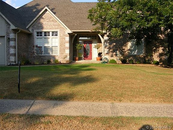 2nd image of 2205 S 112th West Ct