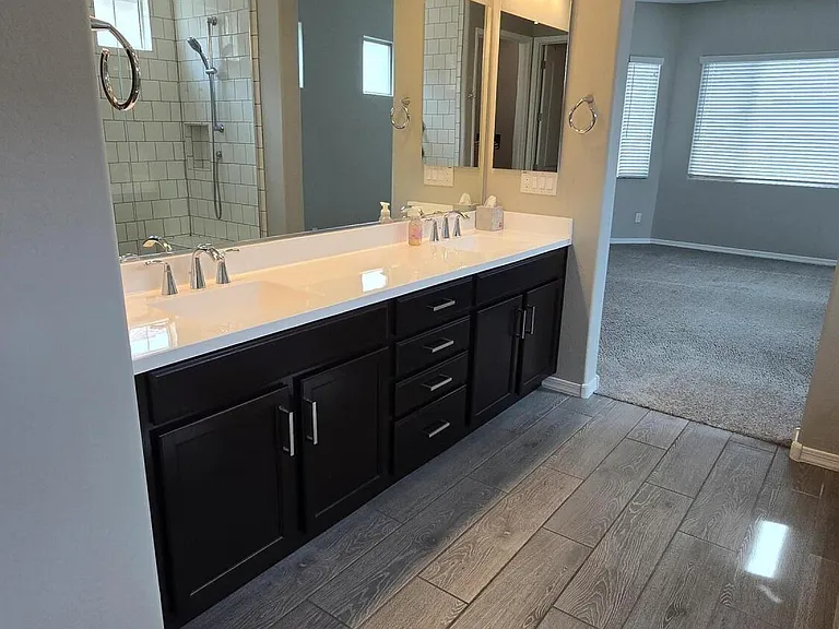 18351 W Mercer Ln — Photo 38