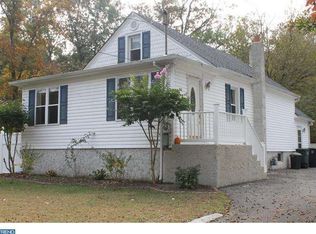 3011 Lakeside Dr, Williamstown, NJ 08094