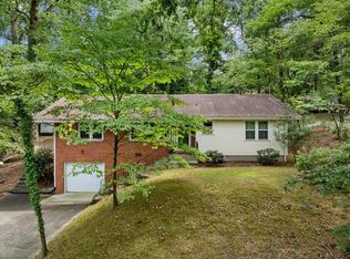 1123 Ridgeleigh Cir, Dalton, GA 30720